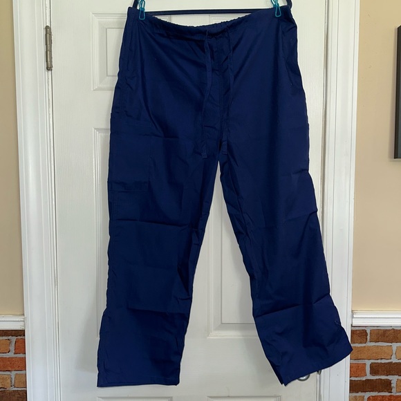 All Heart basics scrub bottoms size XLP - Picture 4 of 8